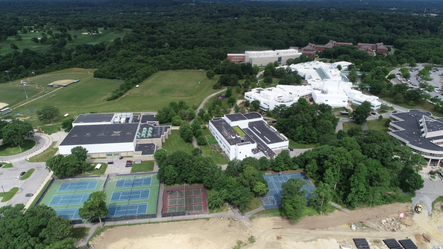 Photo of SUNY Old Westbury Tennis Courts